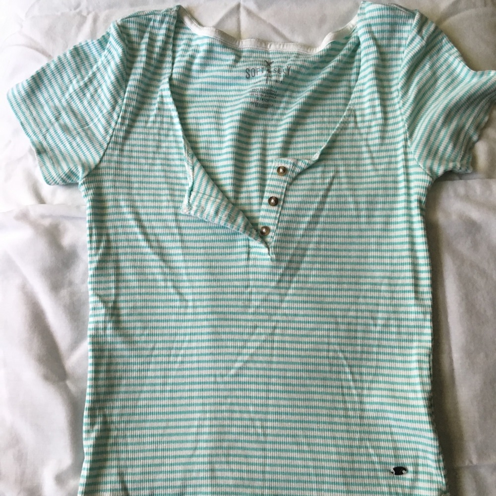 American Eagle striped henley baby T